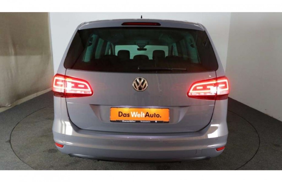 Volkswagen Sharan 2,0 TDI United 7-Sitze Pano Klima AHK PDC