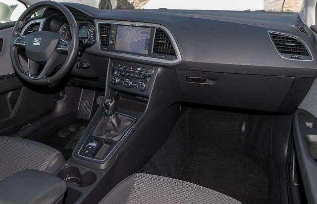 SEAT Leon 1.5 TSI STYLE LED NAVI FULL-LINK CLIMATRONI