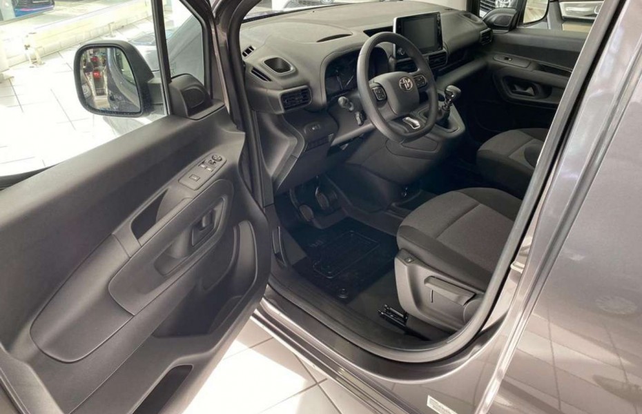 Toyota ProAce City L1 1,2-l Turbo S&S Comfort