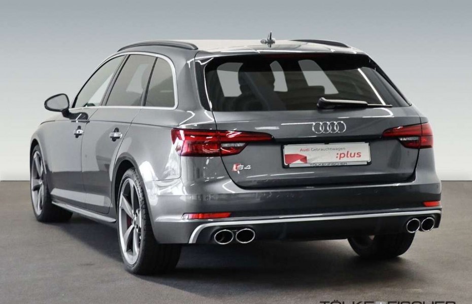 Audi S4 AVANT QUATTRO LED KLIMA Navi Keyless e-Sitze ACC