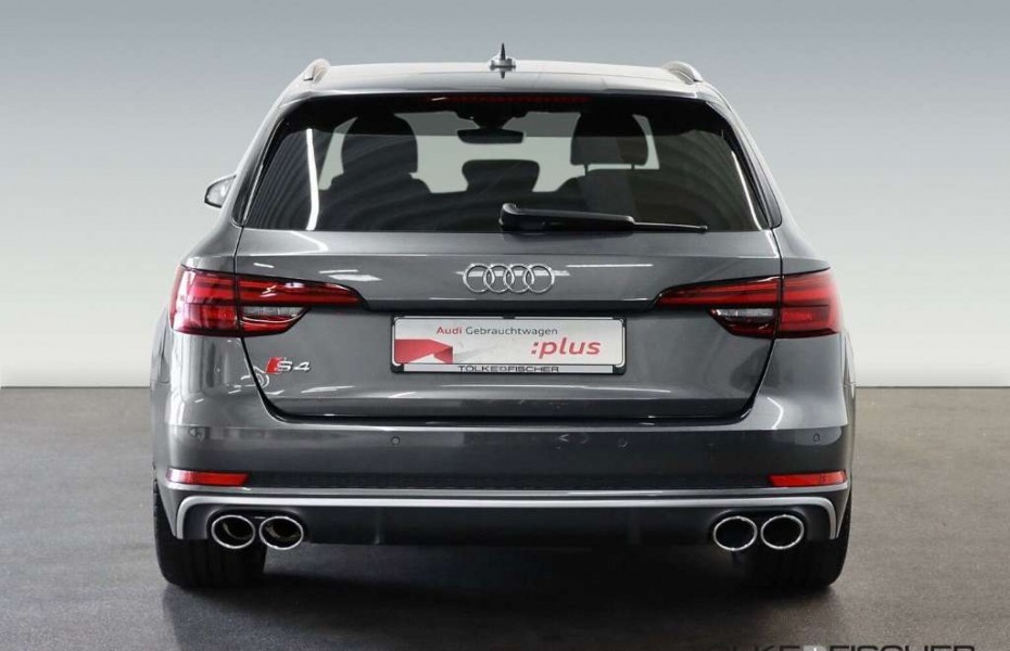 Audi S4 AVANT QUATTRO LED KLIMA Navi Keyless e-Sitze ACC