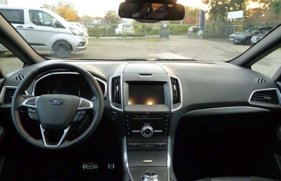 Ford S-MAX 2.0 EcoBlue Allrad Aut. ST-LINE