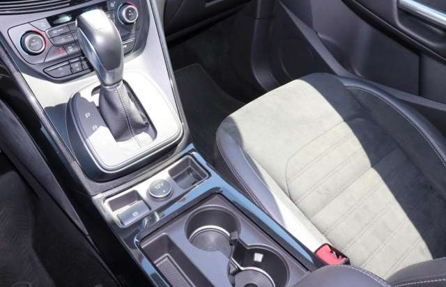 Ford Kuga 2.0 TDCi 4x4 ST-Line Navi ACC GlasD.Kamera