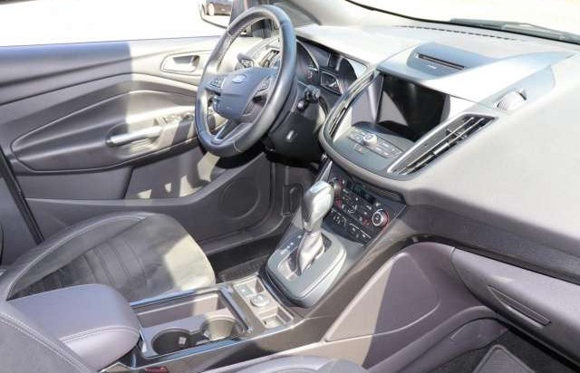 Ford Kuga 2.0 TDCi 4x4 ST-Line Navi ACC GlasD.Kamera