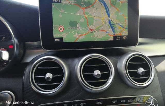 Mercedes-Benz GLC 250d 4M Exclusive Fahrass Distr. COMAND LED