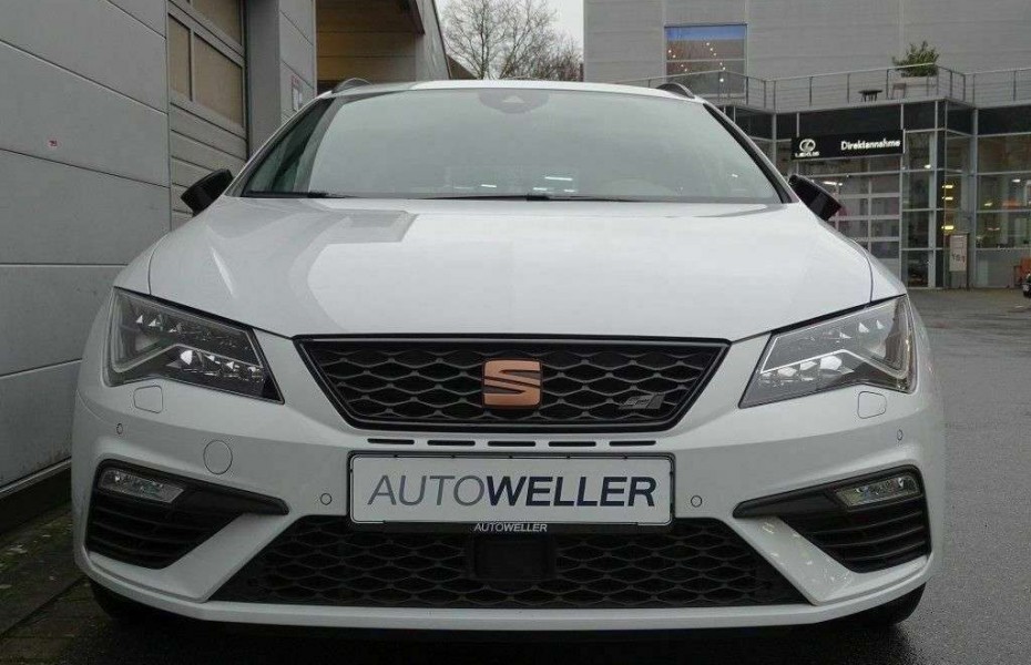 SEAT Leon ST 2.0 TSI 4Drive OPF DSG Cupra Navi Pano