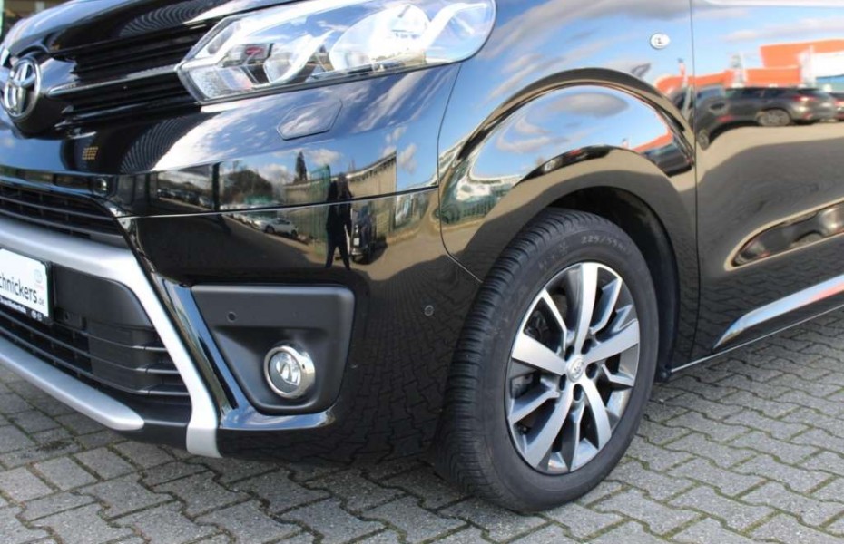 Toyota ProAce VERSO L2 Comfort 9míst HUD Navi LED AdTemp Kam