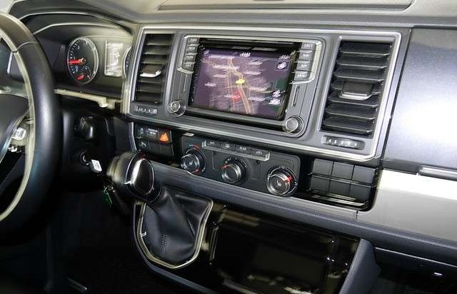 Volkswagen Multivan Comfortline 2.0 TDI DSG Navi AHK