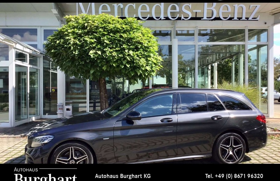 Mercedes-Benz Třídy C T d AMG Line Night/AHK/Distronic/LED/Park Navi