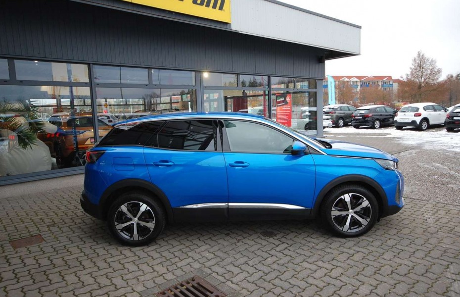 Peugeot 3008 Allure PureTech 130 - NEUES MODELL - LED -