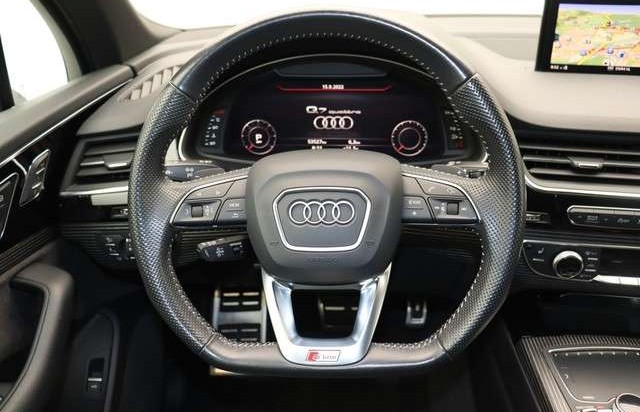 Audi Q7 50 TDI quattro S line Navi LED