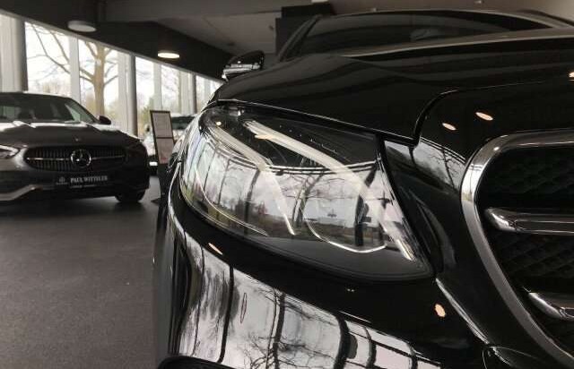 Mercedes-Benz Třídy E 220d 4MATIC T Night-Paket/AMG Exterieur/LED Navi