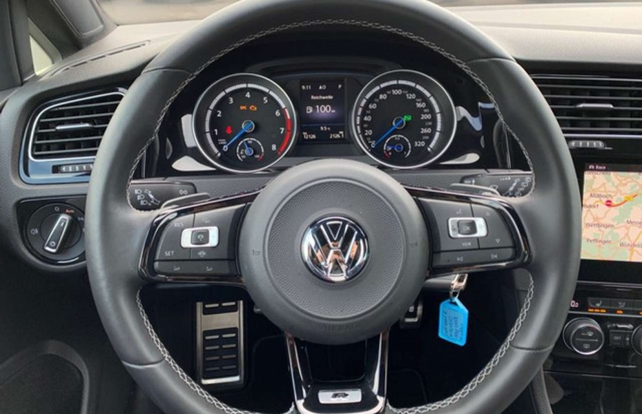 Volkswagen Golf VII 2.0 TSI R 4Motion DSG LED NAVI