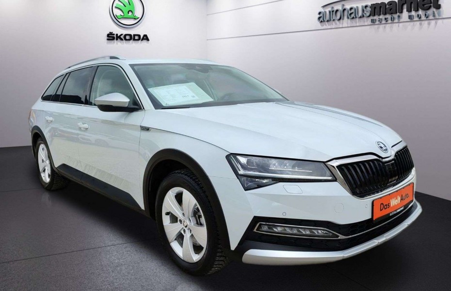 Škoda Superb Combi 2.0 TDI SCOUT DSG 4x4 LED AHK Front