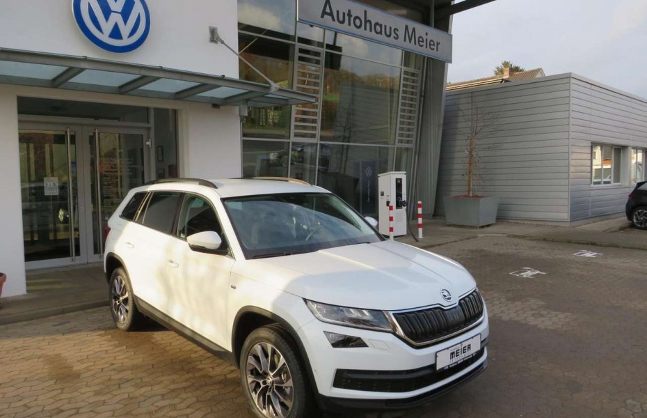 Škoda Kodiaq Sondermodell DRIVE 2.0TDI DSG AHK Navi