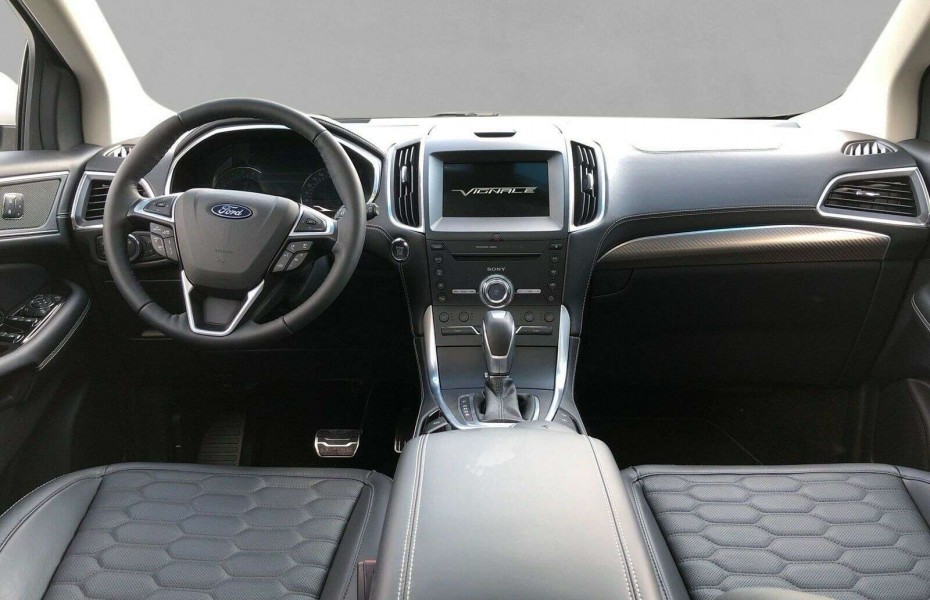 Ford Edge Vignale 4x4 Automatik