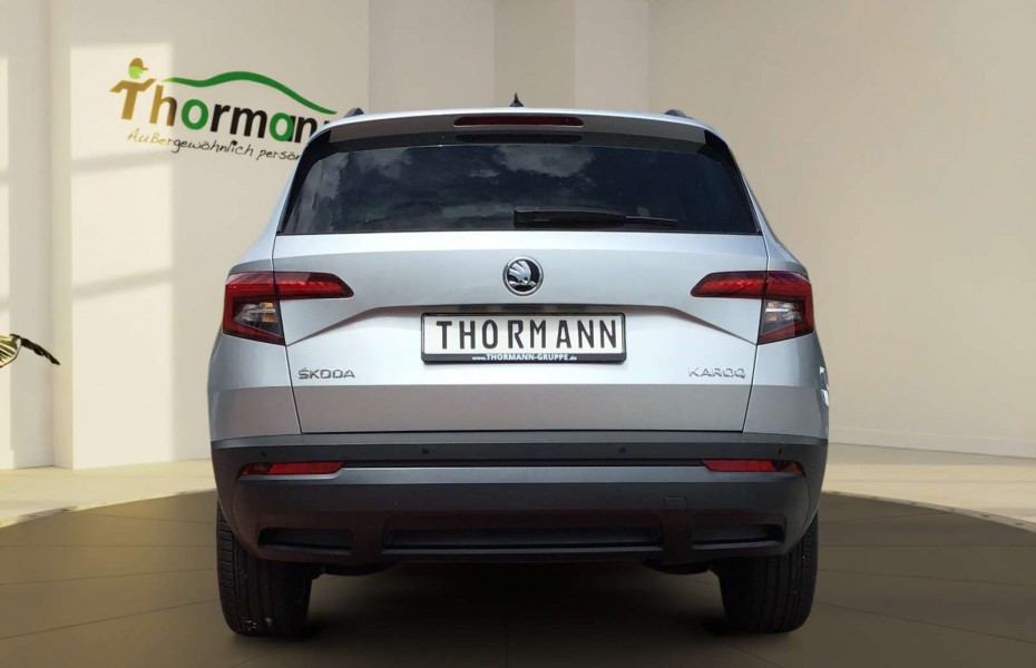 Škoda Karoq 1.5 TSI Style AHK Navi Keyless Entry