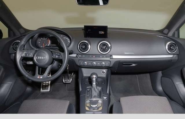 Audi A3 Sportback 35 TFSI CoD  Black Edition S-Line LED