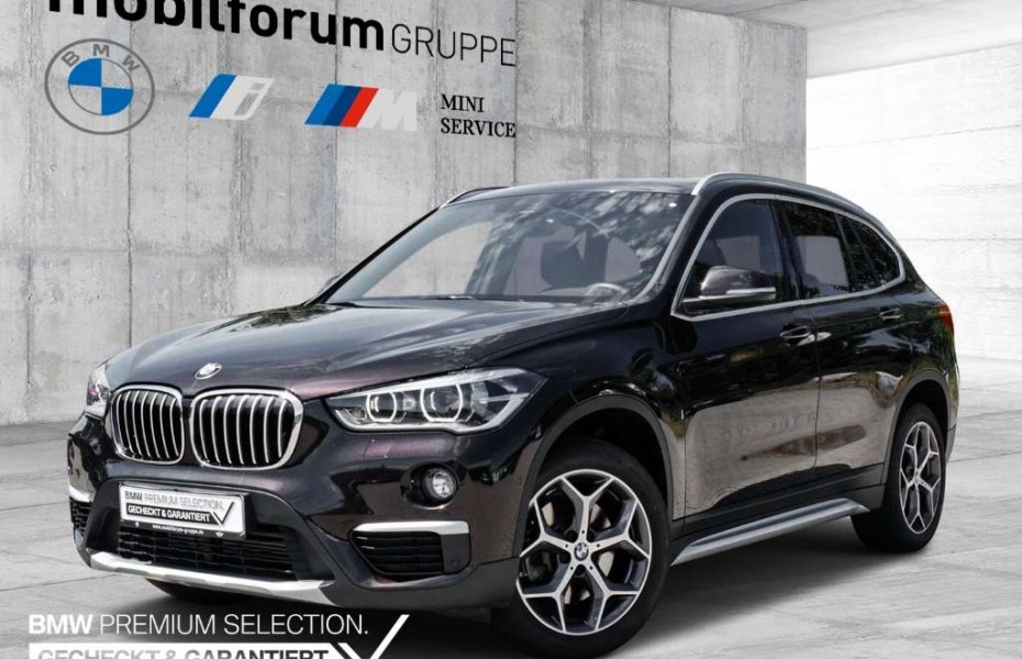 BMW X1 xDrive20d X-Line ACC HUD Navi Panorama Leder