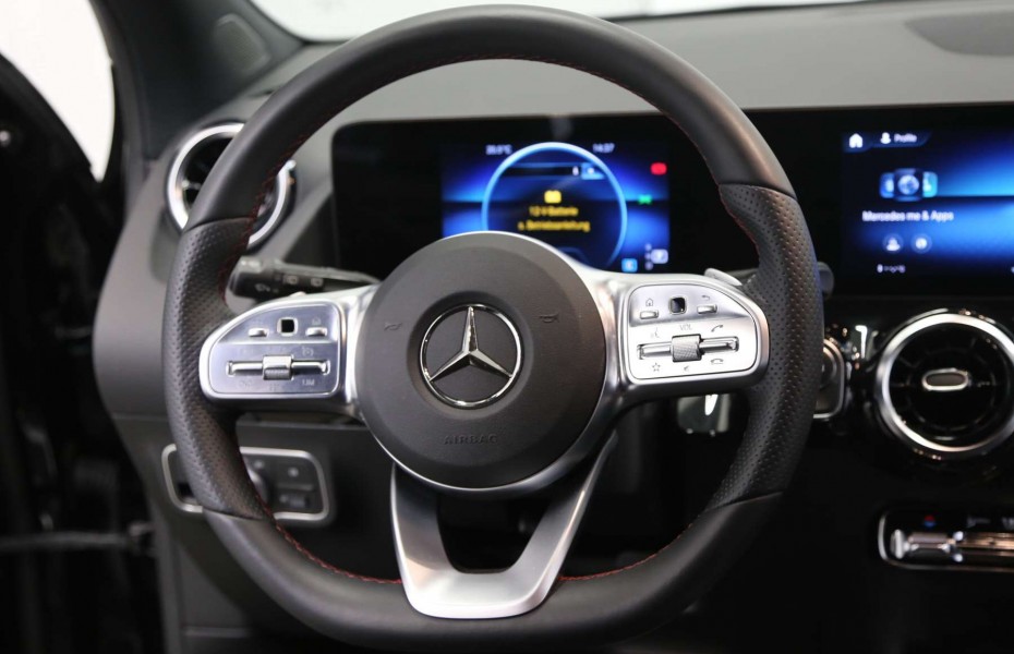 Mercedes-Benz GLA 200d AMG*Kamera*Parkassist*LED-Licht+++++++