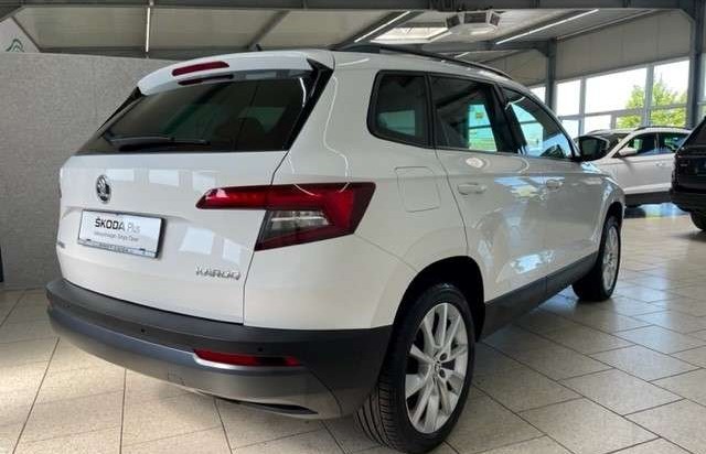 Škoda Karoq Style 1.5 TSI ACT PDCv+h Navi Freisprech