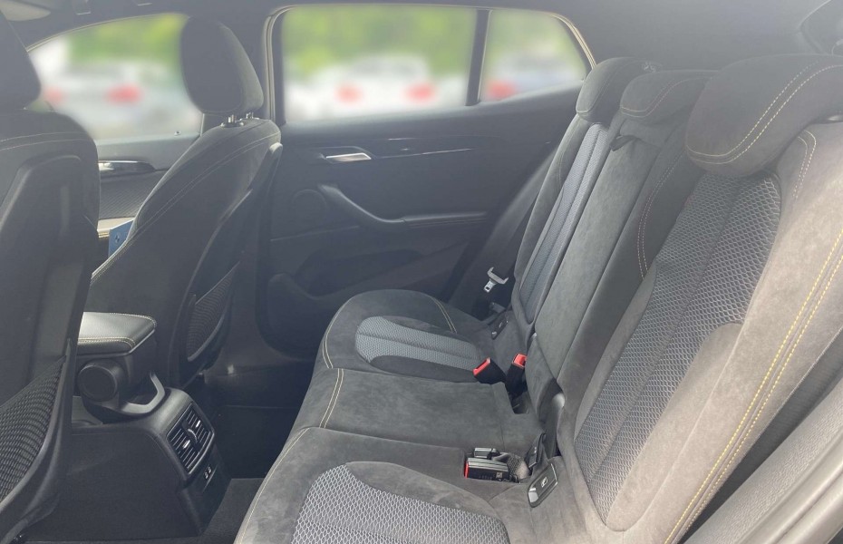 BMW X2 M35i Head-Up Navi+ PA RFK HiFi M Sportsitze