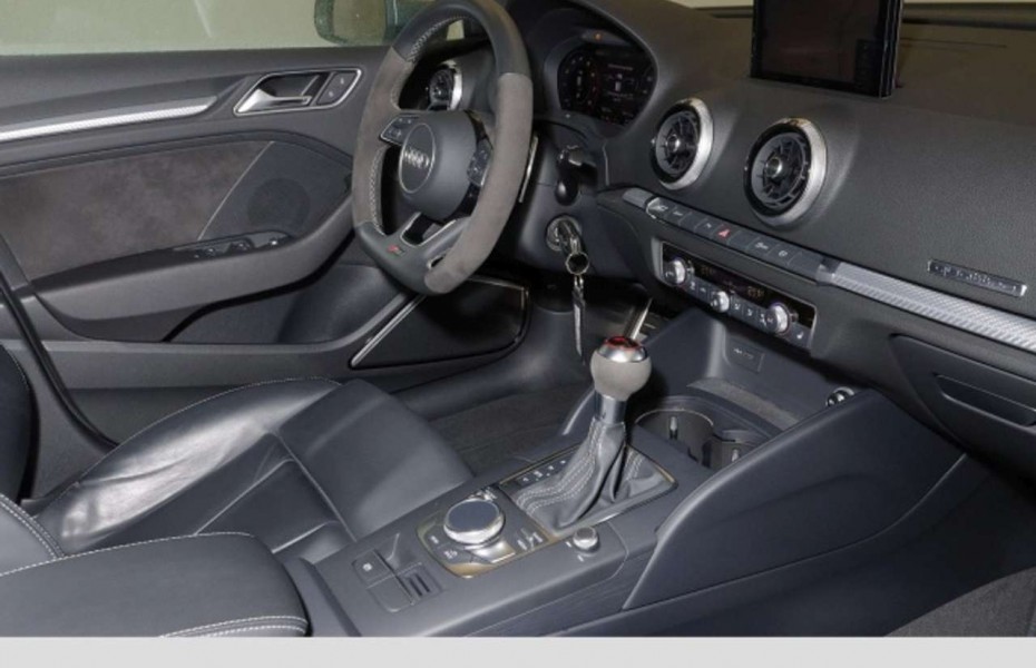 Audi RS 3 2.5 TFSI Matrix DAB Pano BuO Rauten Bluetooth