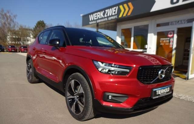 Volvo XC40 T5 R Design AWD AHK Panorama ACC