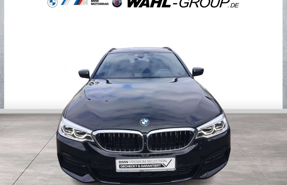 BMW Řada 5 i xDrive Touring M Sportpaket Head-Up DAB