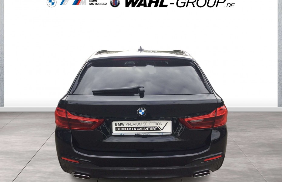 BMW Řada 5 i xDrive Touring M Sportpaket Head-Up DAB