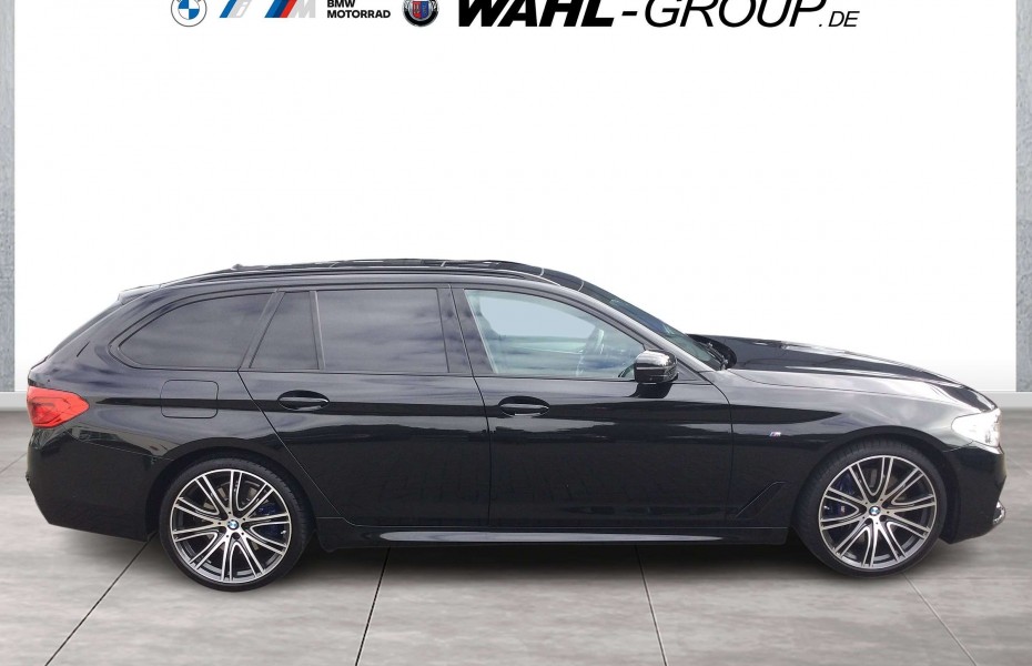 BMW Řada 5 i xDrive Touring M Sportpaket Head-Up DAB