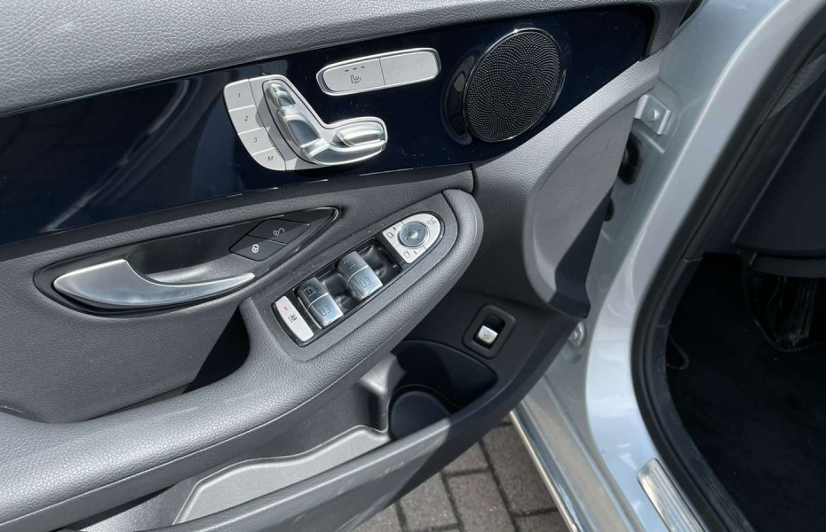 Mercedes-Benz Třídy C d 4MATIC T-Modell AVANTGARDE,LED COMAND APS/Klima