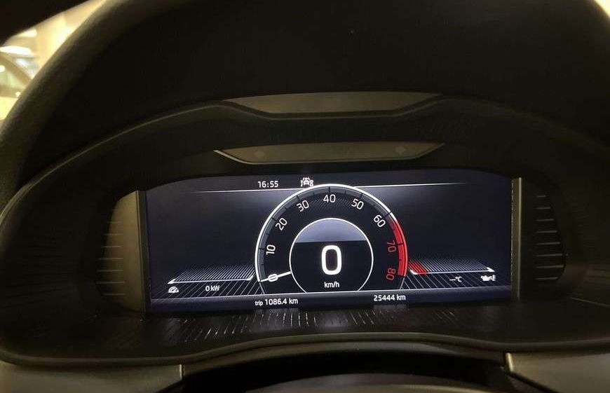 Škoda Kamiq 1.0 TSI Clever Navi Tažné LED Apple Kam 