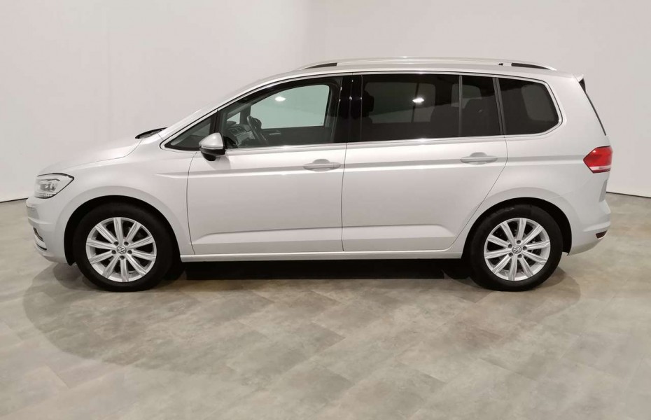 Volkswagen Touran 2.0 TDI DSG Highline LED|Navi|ACC|Standhzg.