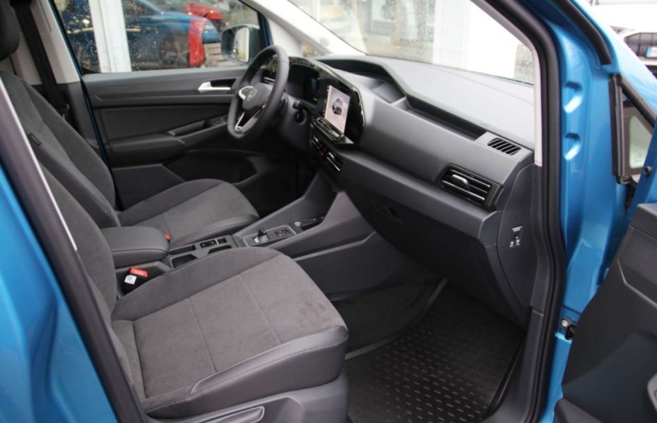 Volkswagen Caddy Style 2.0 TDI DSG Standheizung+Klima LED Navi Keyl