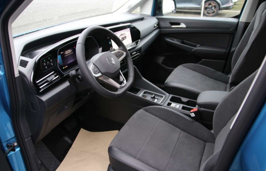 Volkswagen Caddy Style 2.0 TDI DSG Standheizung+Klima LED Navi Keyl