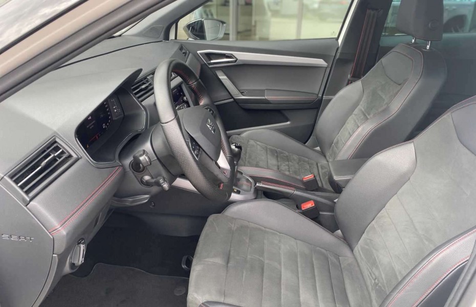 SEAT Arona 1.5 TSI LED Navi Tažné Kam Apple ParkPilot LED