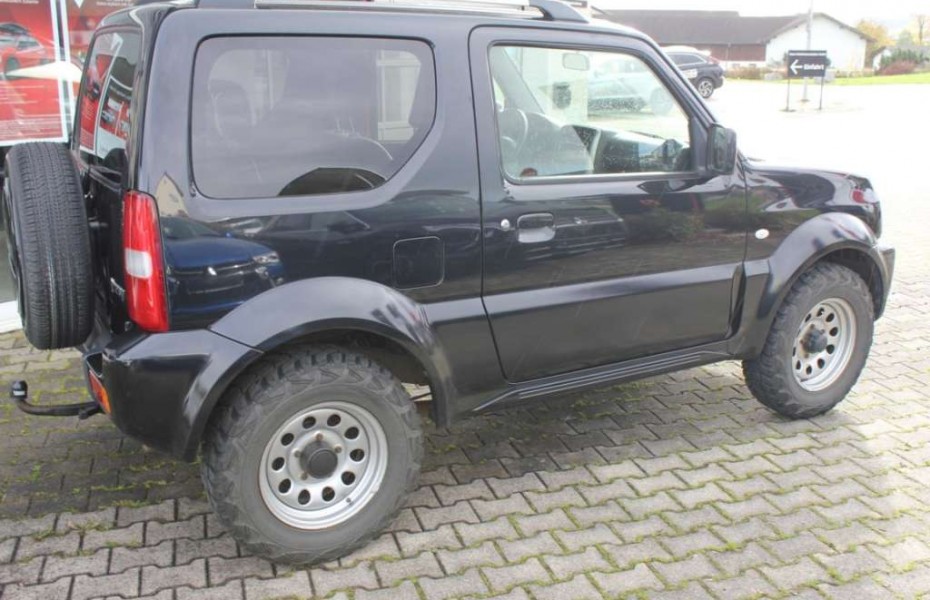 Suzuki Jimny Style, 1.3l, ALLRAD, Ledersitze,AHK,sehr gepfelgt