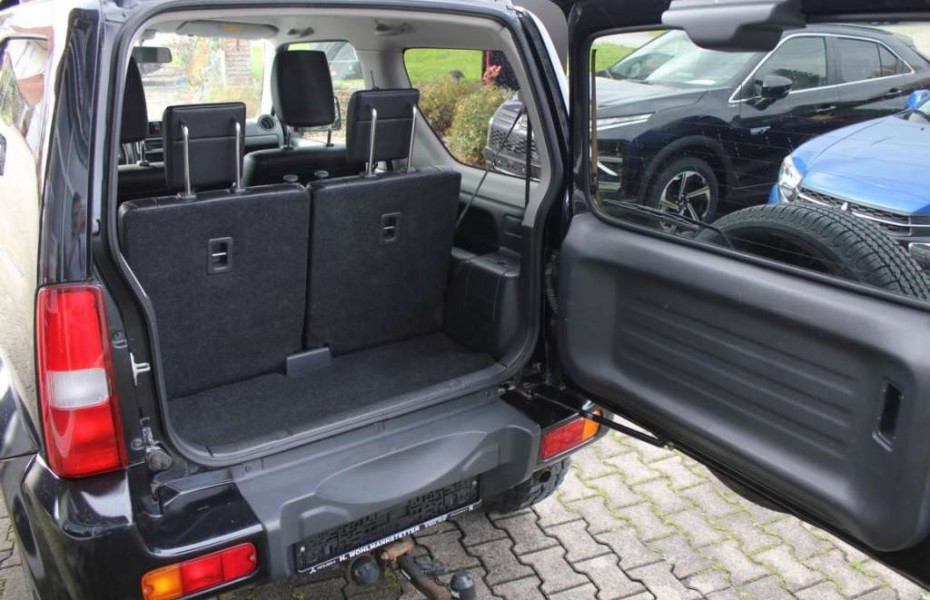 Suzuki Jimny Style, 1.3l, ALLRAD, Ledersitze,AHK,sehr gepfelgt