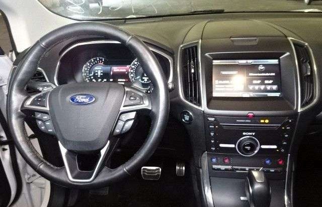 Ford Edge Titanium 4x4 2.0TDCI BiTurbo LED Pano Navi