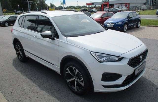 SEAT Tarraco FR 2,0 TDI DSG 4Drive*PanoDach*AHK*Navi*