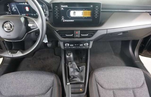 Škoda Kamiq CLEVER 1.0TSI LED Navi Kamera digCockp SHZ