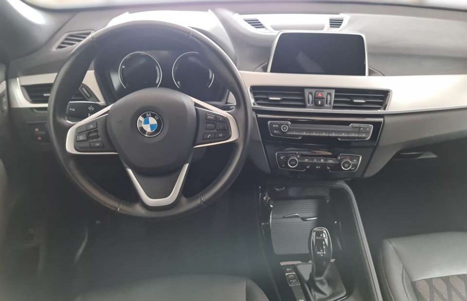 BMW X1 xDrive20d xLine Navi Kamera LED Shadow Line