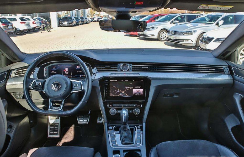 Volkswagen Arteon 2.0 TDI DSG R-Line NAVI RFK