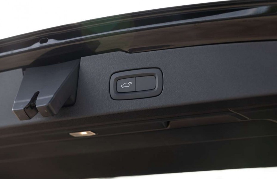 Volvo V60 Inscription T5 Geartronic 1.Hand.18 Zoll.LED.Navi.