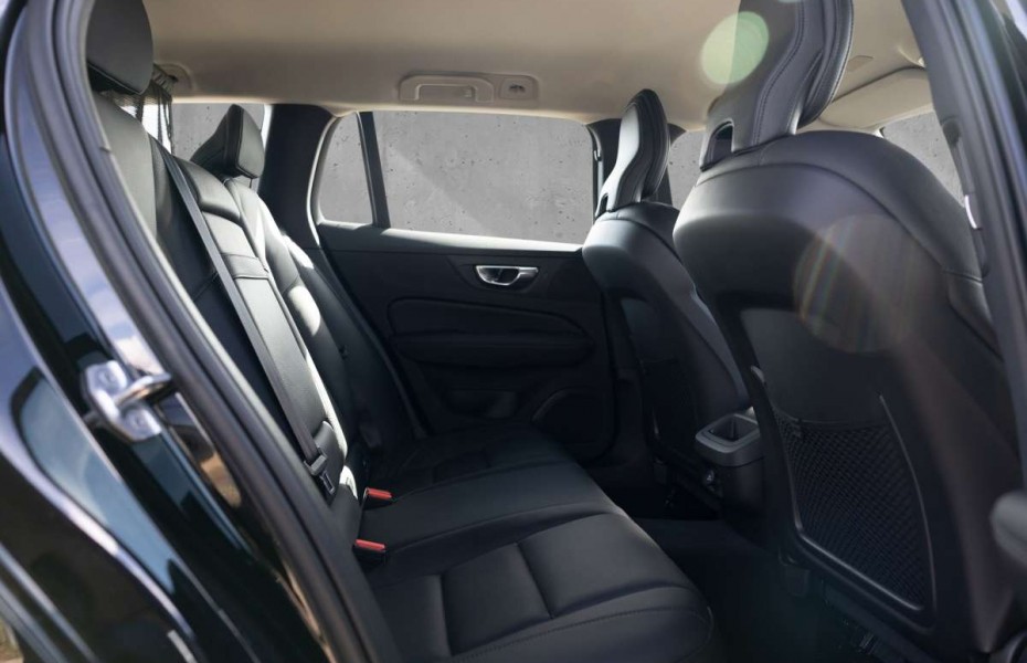 Volvo V60 Inscription T5 Geartronic 1.Hand.18 Zoll.LED.Navi.