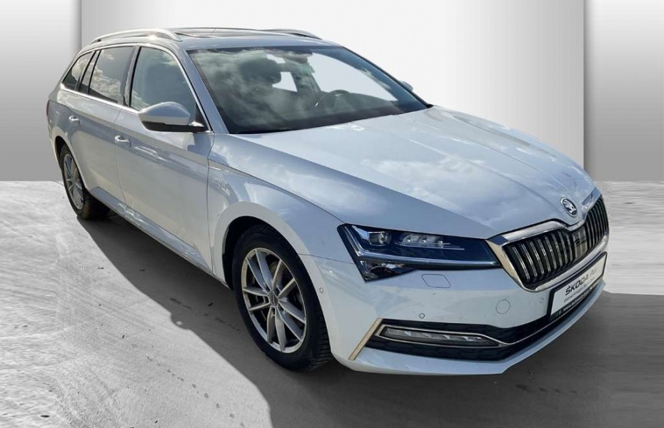 Škoda Superb Combi L&K 4x4 2.0 TDI 147kW Leder LED Navi StandHZ