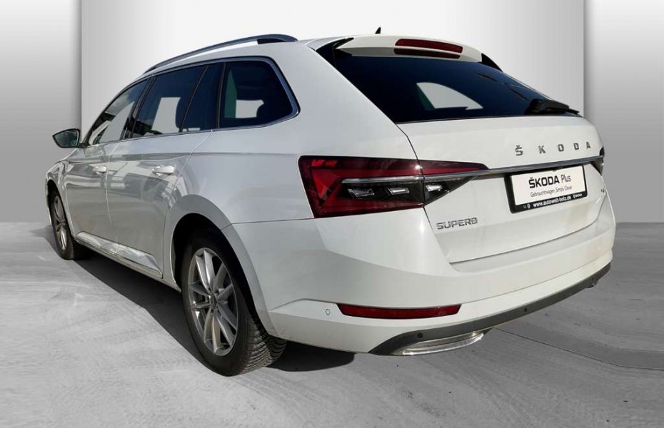 Škoda Superb Combi L&K 4x4 2.0 TDI 147kW Leder LED Navi StandHZ