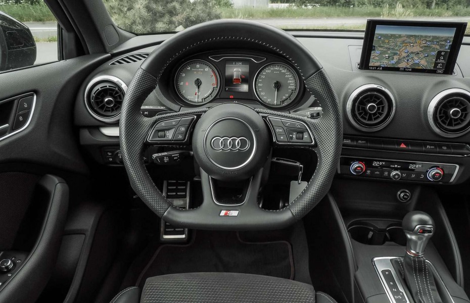 Audi S3 Sportback TFSI S tronic MATRIX-LED/RIDE MAGNETI