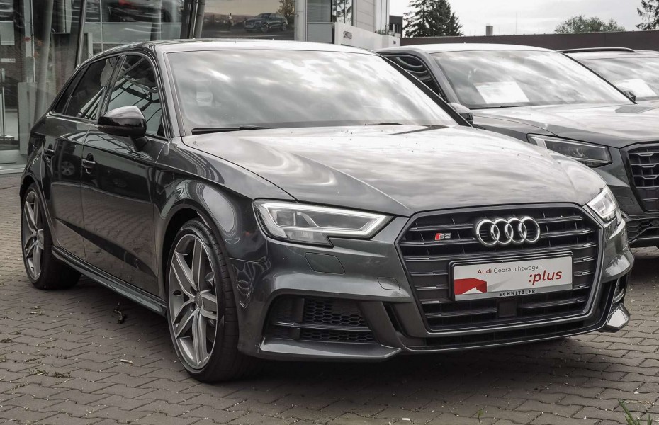 Audi S3 Sportback TFSI S tronic MATRIX-LED/RIDE MAGNETI